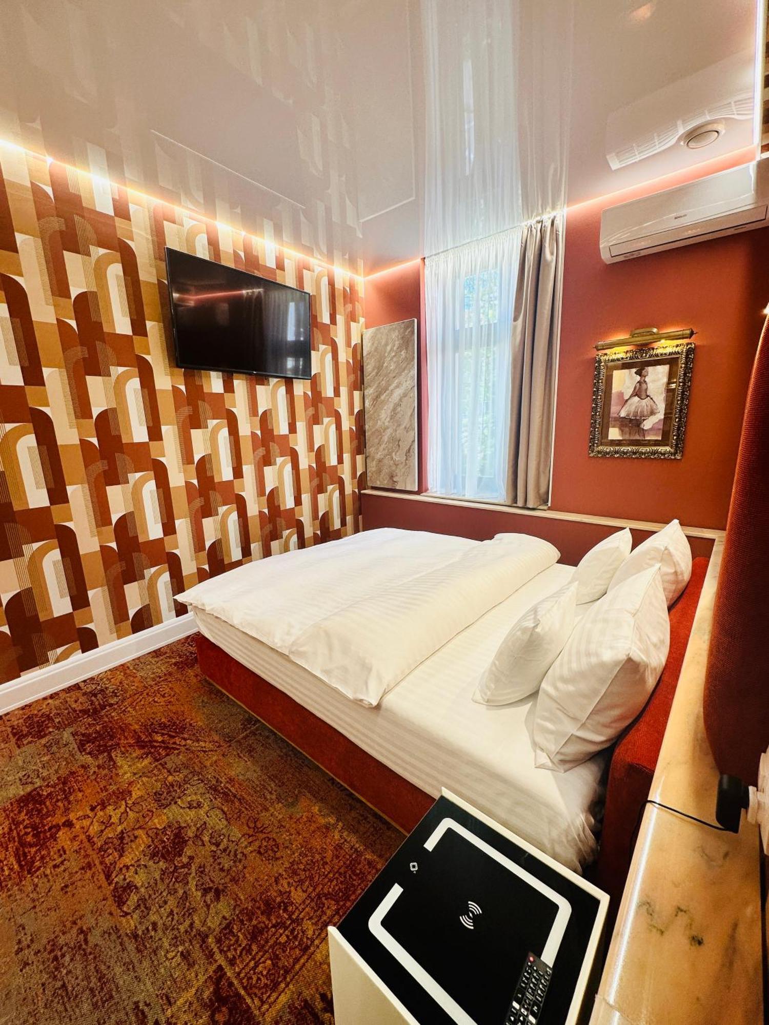 Villa & Restaurant Levoslav House Сибиу Экстерьер фото